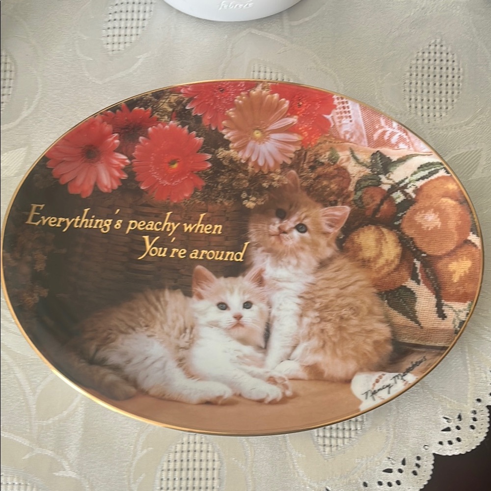 Floral Cat Decorative Plate